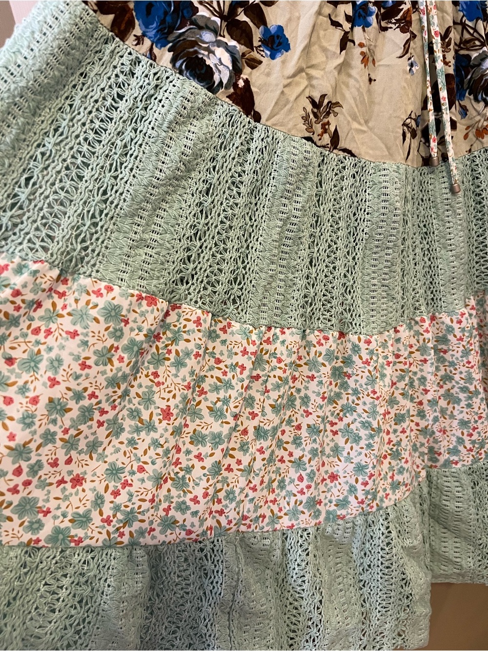 POL Mint Green Floral Tiered Maxi Skirt: S - Picture 6 of 7